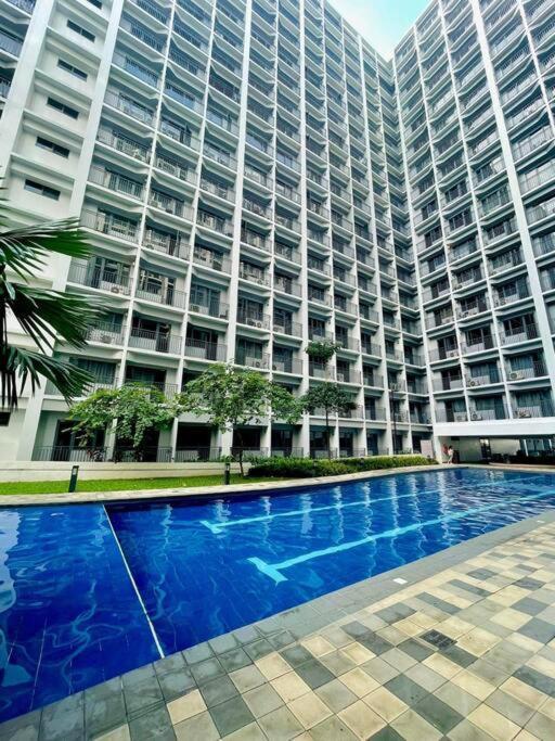 Fully Equipped 1Br Condo At Shore2 Near To Moa Manila Ngoại thất bức ảnh