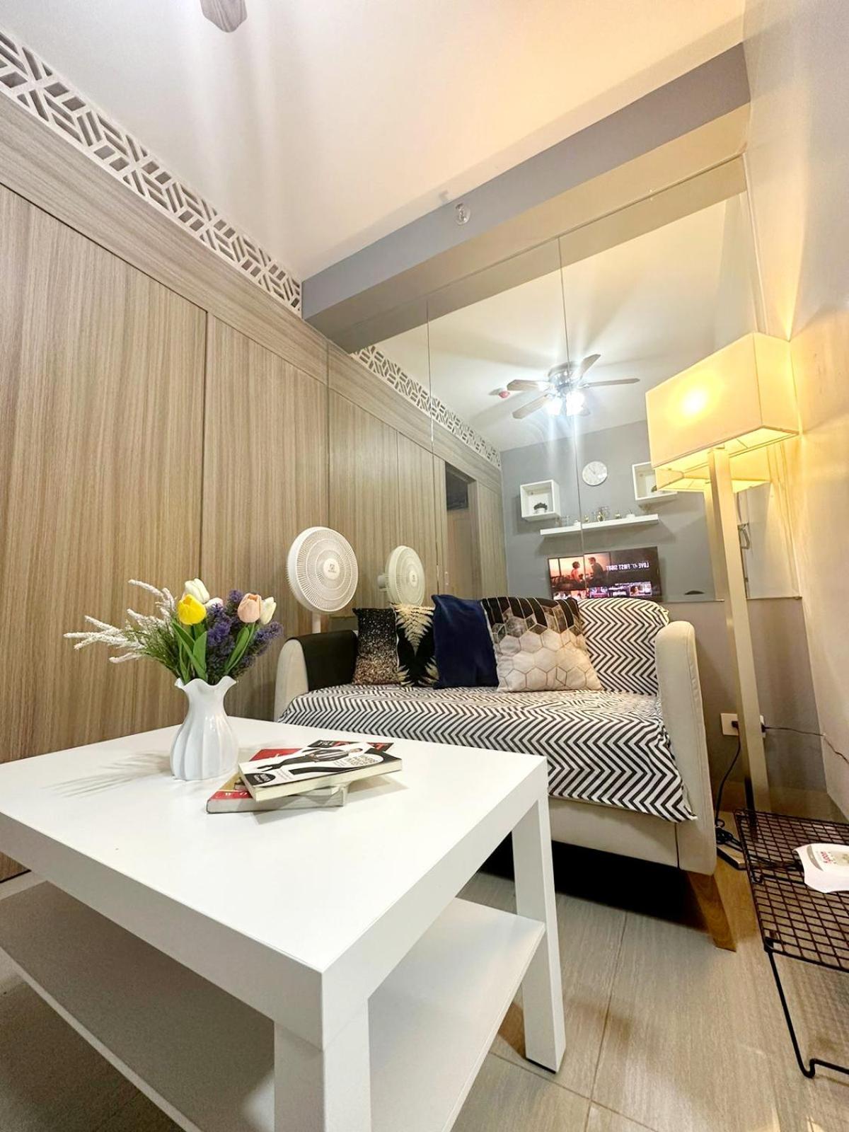 Fully Equipped 1Br Condo At Shore2 Near To Moa Manila Ngoại thất bức ảnh