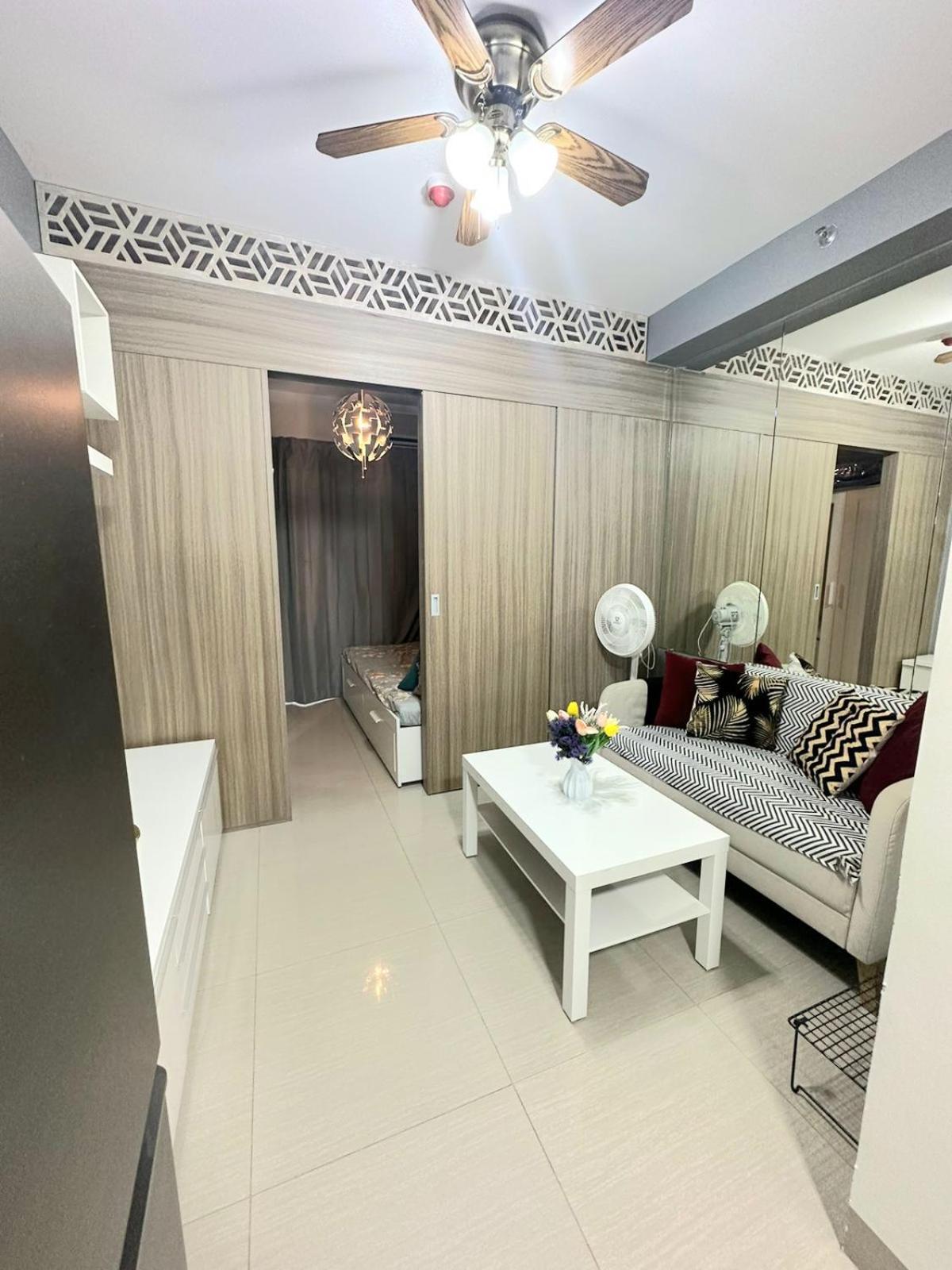 Fully Equipped 1Br Condo At Shore2 Near To Moa Manila Ngoại thất bức ảnh